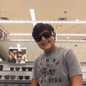 Meet your Posher, Luciano